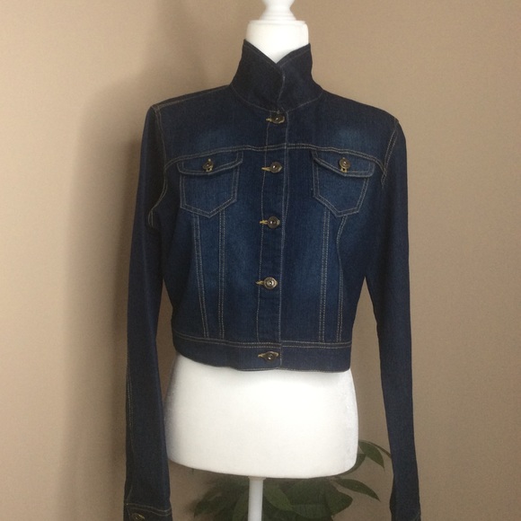 Used denim jacket - Picture 2 of 8